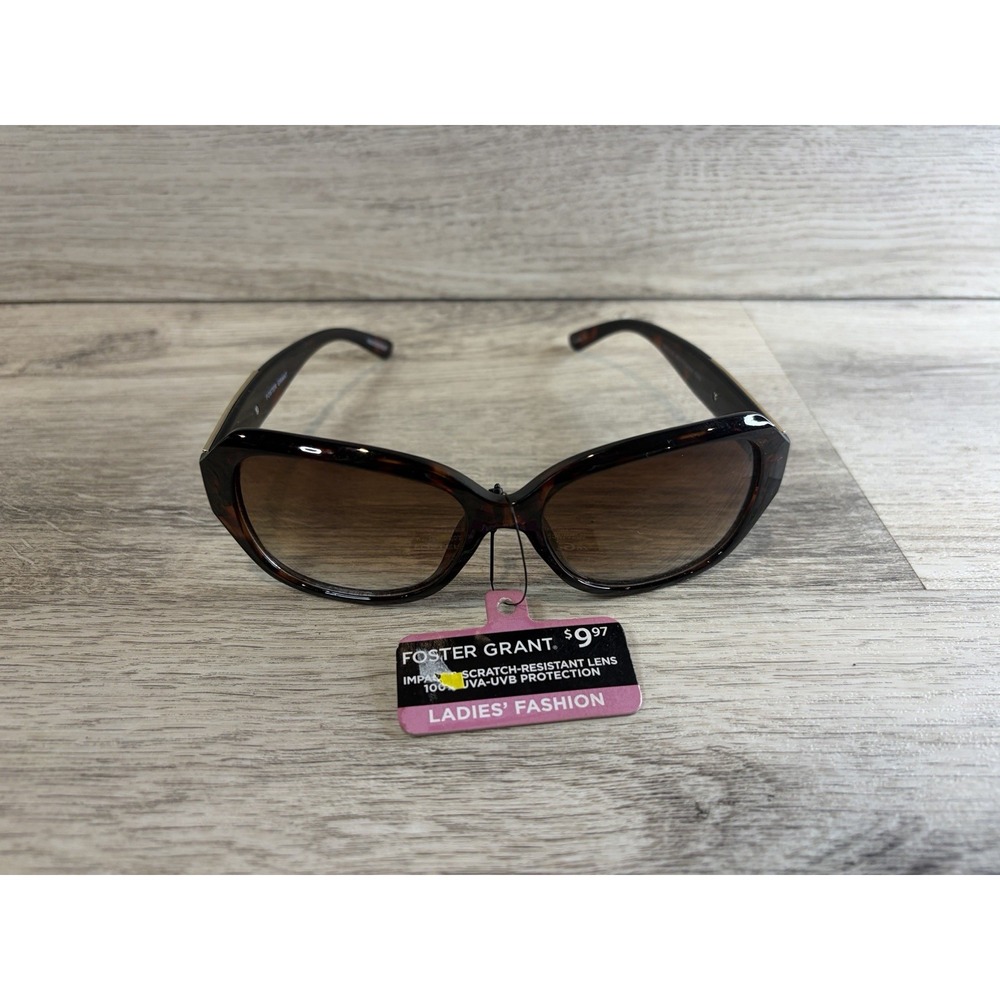 Foster Grant Sunglasses Womens Scratch Resistant UV Protection Brown New